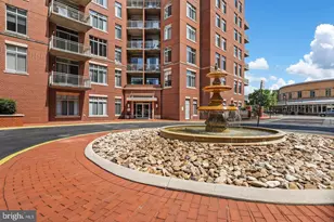 4480 Market Commons Dr, Fairfax, VA 22033 - Photo 3