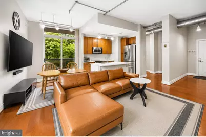 4480 Market Commons Drive #205, Fairfax, VA 22033 - Photo 9