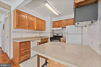 4420 Briarwood Court N #25, Annandale, VA 22003 - Photo 9