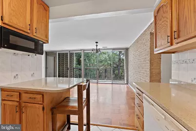 4420 Briarwood Court N #25, Annandale, VA 22003 - Photo 7