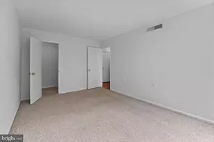 4420 Briarwood Ct N, Annandale, VA 22003 - Photo 11