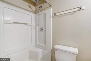 8525 Koluder Ct, Lorton, VA 22079 - Photo 23