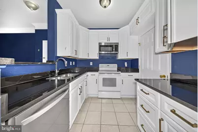 1601 Spring Gate Drive #1108, McLean, VA 22102 - Photo 7