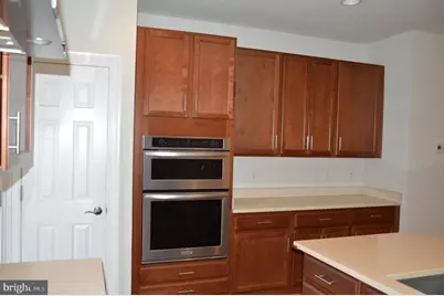 3059 Waterloo Lane, Fairfax, VA 22031 - Photo 9