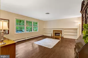 5315 Summit Dr, Fairfax, VA 22030 - Photo 11