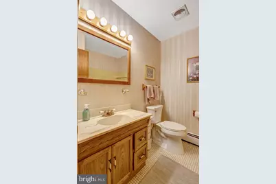 5315 Summit Drive, Fairfax, VA 22030 - Photo 23