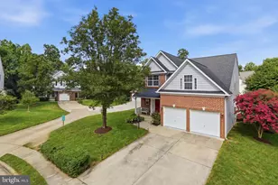 3738 Freehill Ln, Fairfax, VA 22033 - Photo 5