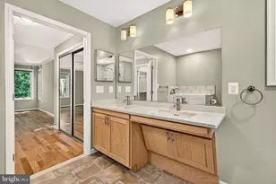 11201 Pavilion Club Ct, Reston, VA 20194 - Photo 51