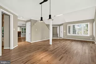 11201 Pavilion Club Ct, Reston, VA 20194 - Photo 25