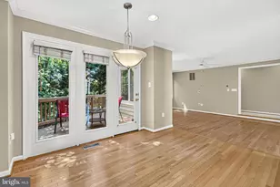 11201 Pavilion Club Ct, Reston, VA 20194 - Photo 33