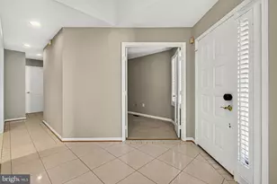 11201 Pavilion Club Ct, Reston, VA 20194 - Photo 19