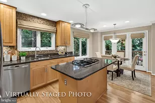 11201 Pavilion Club Ct, Reston, VA 20194 - Photo 9