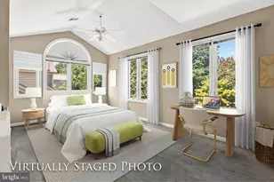 11201 Pavilion Club Ct, Reston, VA 20194 - Photo 13