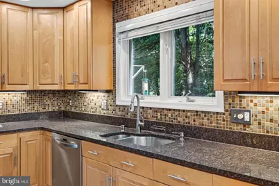 11201 Pavilion Club Court, Reston, VA 20194 - Photo 31