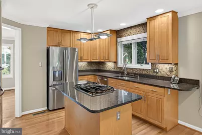 11201 Pavilion Club Court, Reston, VA 20194 - Photo 31