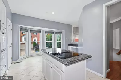 1789 Dawson Street, Vienna, VA 22182 - Photo 5
