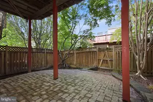 1789 Dawson St, Vienna, VA 22182 - Photo 59