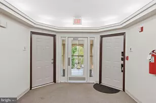 7710 Haynes Point Way, Alexandria, VA 22315 - Photo 27