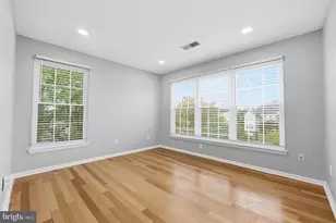 7710 Haynes Point Way, Alexandria, VA 22315 - Photo 15
