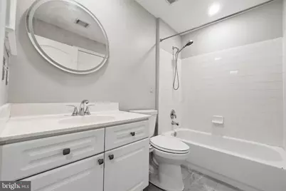 7710 Haynes Point Way #L, Alexandria, VA 22315 - Photo 23