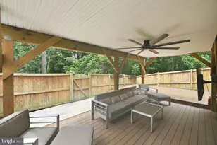 6040 Heathwick Ct, Burke, VA 22015 - Photo 33