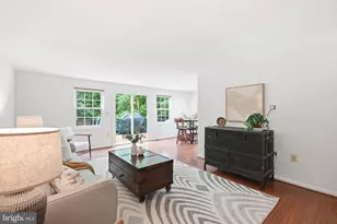 6040 Heathwick Ct, Burke, VA 22015 - Photo 13