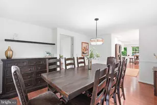6040 Heathwick Ct, Burke, VA 22015 - Photo 5