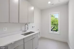 3020 Castle Rd, Falls Church, VA 22044 - Photo 49