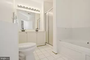 2711 Bellforest Ct, Vienna, VA 22180 - Photo 21