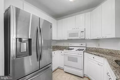 2711 Bellforest Court #305, Vienna, VA 22180 - Photo 7