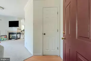 5975 Terrapin Pl, Alexandria, VA 22310 - Photo 3