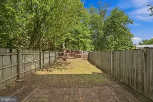 14814 Haymarket Ln, Centreville, VA 20120 - Photo 35