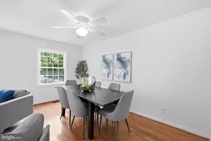 14814 Haymarket Ln, Centreville, VA 20120 - Photo 3