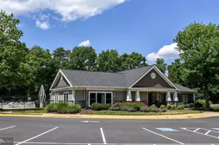 6531 Palisades Dr, Centreville, VA 20121 - Photo 29