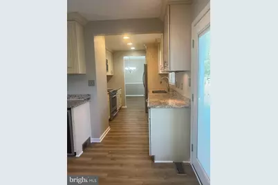 6531 Palisades Drive, Centreville, VA 20121 - Photo 3