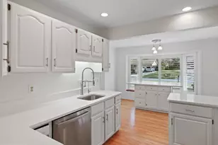 5200 Holden St, Fairfax, VA 22032 - Photo 11