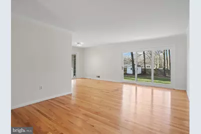 5200 Holden Street, Fairfax, VA 22032 - Photo 5