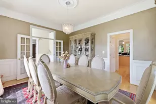 9205 Frst Grns Dr, Lorton, VA 22079 - Photo 9