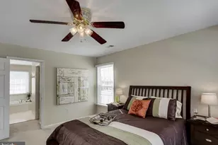 5511 Village Center Dr, Centreville, VA 20120 - Photo 5