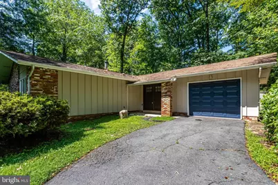8701 Norfolk Avenue, Annandale, VA 22003 - Photo 3