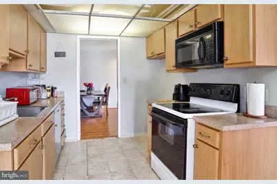 541 Florida Avenue #101, Herndon, VA 20170 - Photo 11