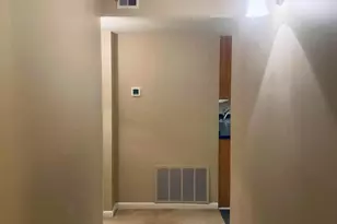 11723 Karbon Hill Ct, Reston, VA 20191 - Photo 9
