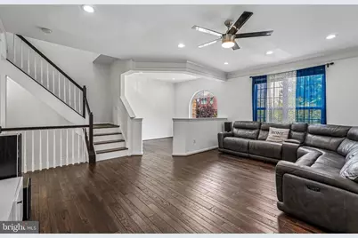 12960 Park Crescent Circle, Herndon, VA 20171 - Photo 5