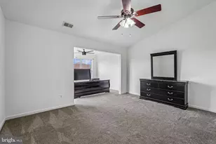 12960 Park Crescent Cir, Herndon, VA 20171 - Photo 19