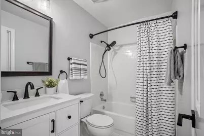 10108 Ebenshire Court, Oakton, VA 22124 - Photo 13