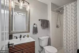 10108 Ebenshire Ct, Oakton, VA 22124 - Photo 17