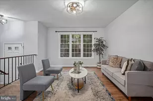 10108 Ebenshire Ct, Oakton, VA 22124 - Photo 3