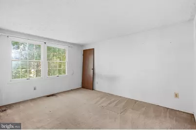 9812 Summerday Drive, Burke, VA 22015 - Photo 29