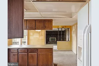 9812 Summerday Drive, Burke, VA 22015 - Photo 13