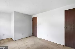 9812 Summerday Dr, Burke, VA 22015 - Photo 25